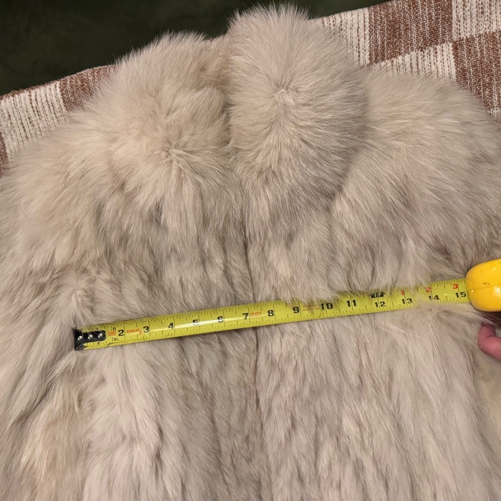 Saga Furs Blue Fox Vintage Real FurJacket/Coat in perfect condition. Size 6. - Picture 13 of 16